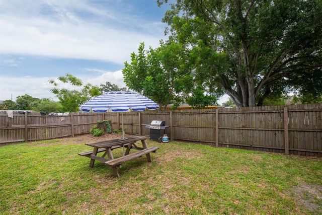 1930 29TH STREET, Sarasota, FL 34234