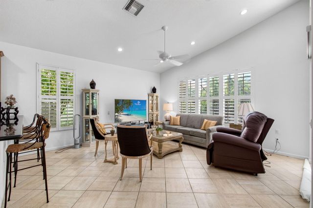 11576 Puerto Boulevard, Boynton Beach, FL 33437