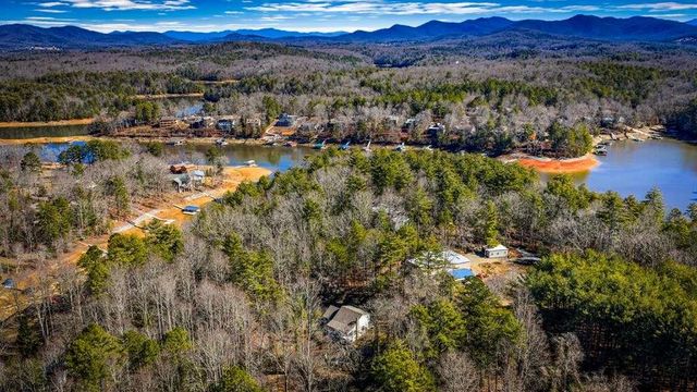102 Captains Cove, Blairsville, GA 30512