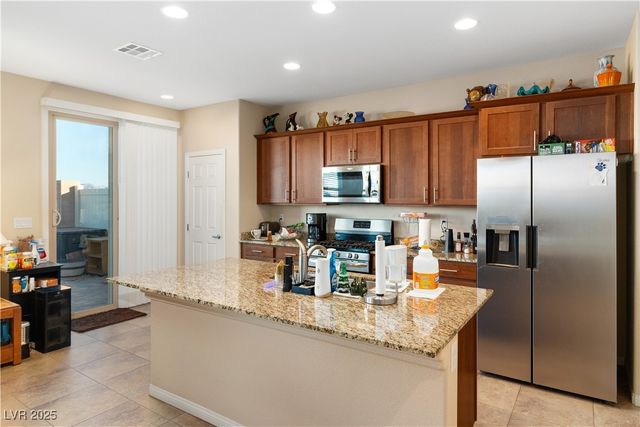 2722 Chinaberry Hill Street, Laughlin, NV 89029