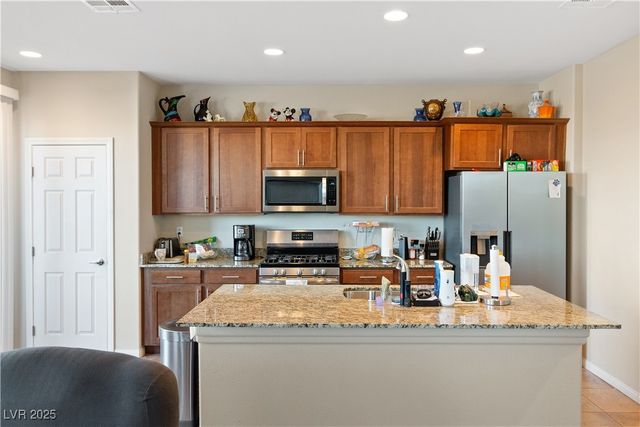 2722 Chinaberry Hill Street, Laughlin, NV 89029