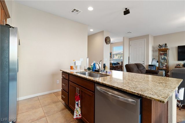 2722 Chinaberry Hill Street, Laughlin, NV 89029