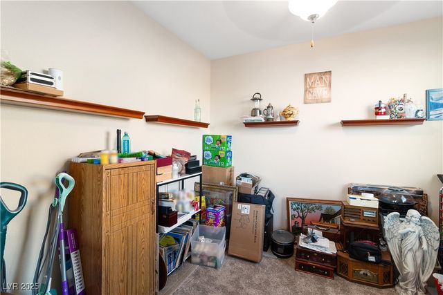 2722 Chinaberry Hill Street, Laughlin, NV 89029