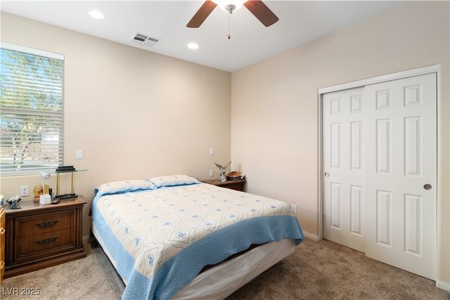 2722 Chinaberry Hill Street, Laughlin, NV 89029