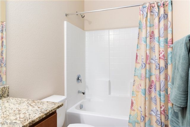 2722 Chinaberry Hill Street, Laughlin, NV 89029