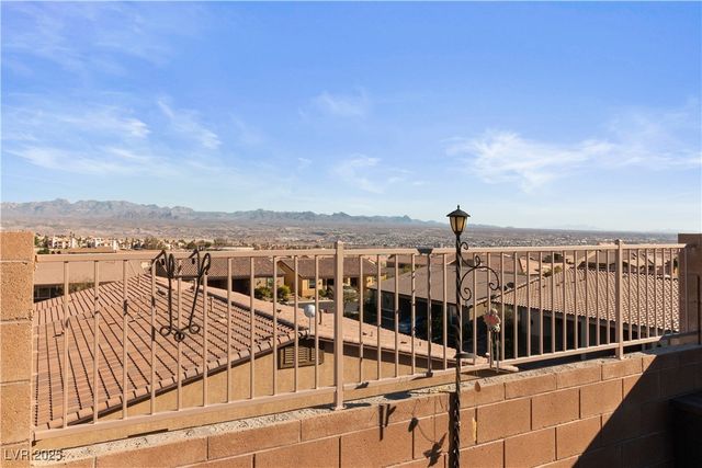 2722 Chinaberry Hill Street, Laughlin, NV 89029