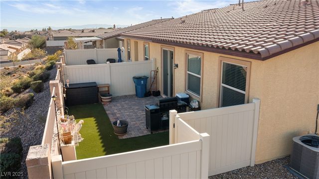 2722 Chinaberry Hill Street, Laughlin, NV 89029