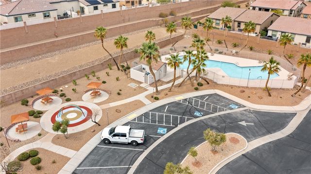 2722 Chinaberry Hill Street, Laughlin, NV 89029