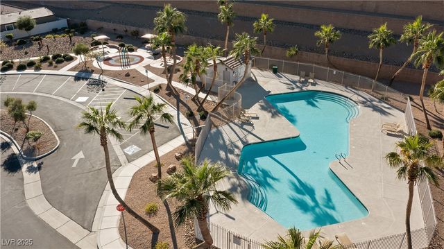 2722 Chinaberry Hill Street, Laughlin, NV 89029