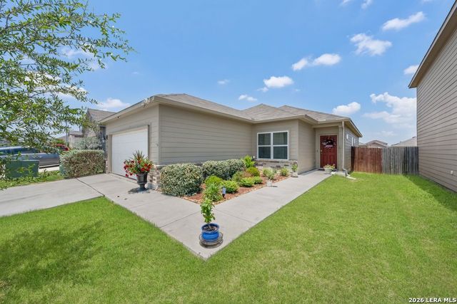 7111 Azure Waters, Converse, TX 78109