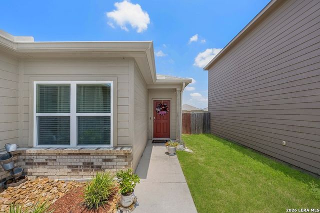 7111 Azure Waters, Converse, TX 78109