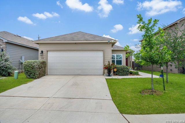 7111 Azure Waters, Converse, TX 78109