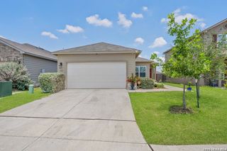 7111 Azure Waters, Converse, TX 78109