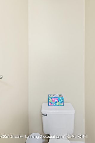 5953 Village Drive, Haslett, MI 48840