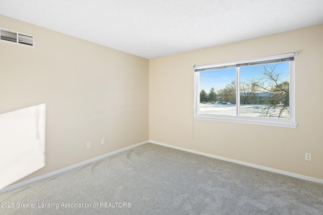 5953 Village Drive, Haslett, MI 48840