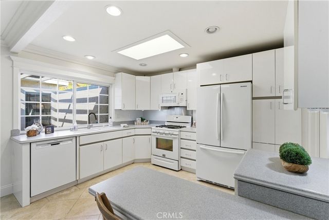 26491 Montecito, Mission Viejo, CA 92691