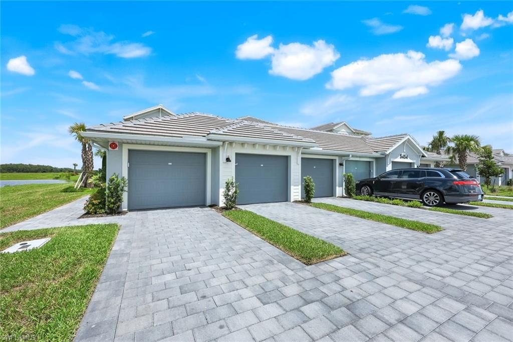 5454 Double Eagle CIR 3321, AVE MARIA, FL 34142 — photo 3
