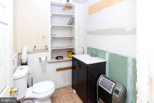 2419 E MONUMENT ST, Baltimore, MD 21205