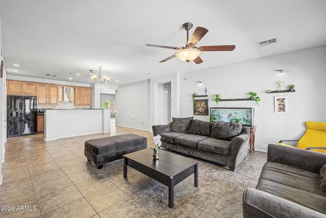 5318 W BEAUTIFUL Lane, Laveen, AZ 85339