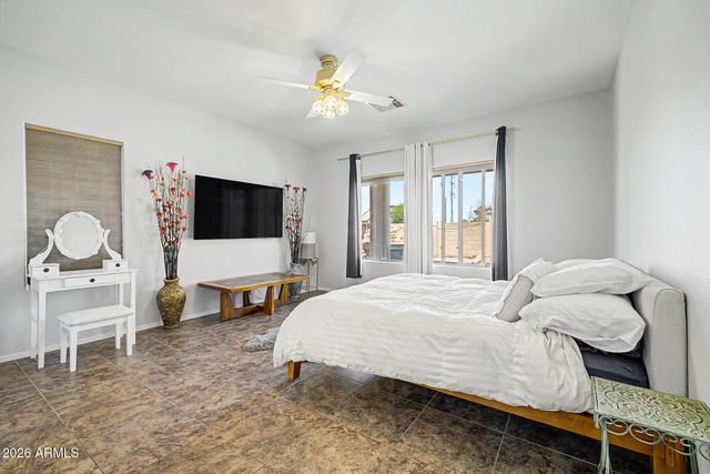 5318 W BEAUTIFUL Lane, Laveen, AZ 85339