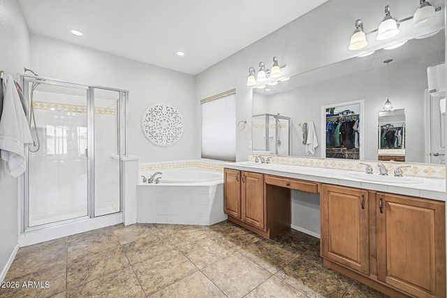 5318 W BEAUTIFUL Lane, Laveen, AZ 85339