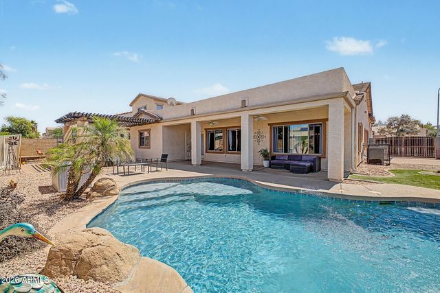5318 W BEAUTIFUL Lane, Laveen, AZ 85339