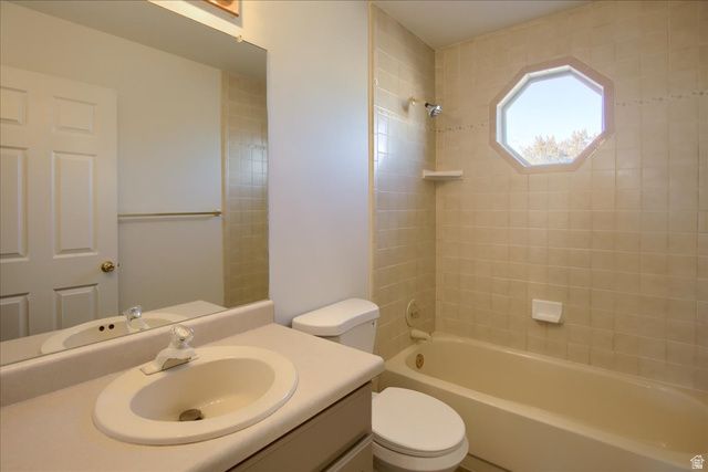 9941 S BIRNAM WOODS WAY, South Jordan, UT 84009