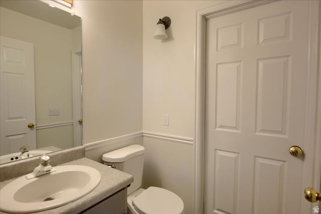 9941 S BIRNAM WOODS WAY, South Jordan, UT 84009