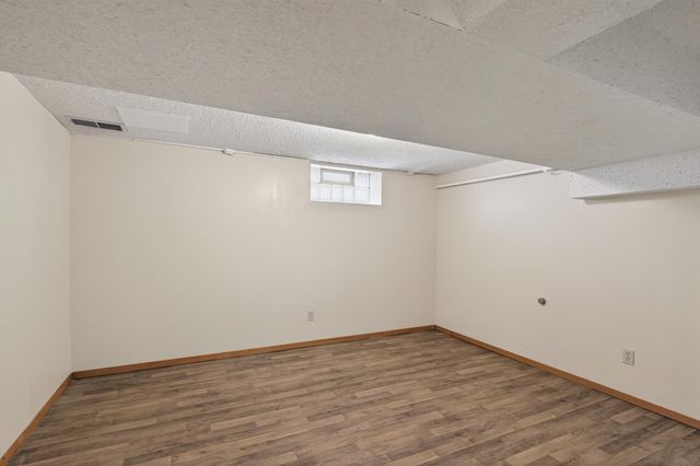 1343 Edmund Avenue, Saint Paul, MN 55104