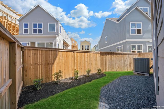 5843 Whitby Rd Unit 34, San Antonio, TX 78240