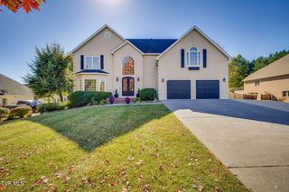 6 Carriage Court, Johnson City, TN 37604