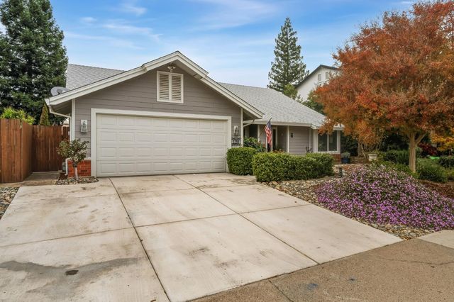 120 Stoney Hill Dr, Folsom, CA 95630