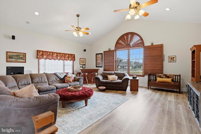 1420 SCARLET OAK RD, Yardley, PA 19067