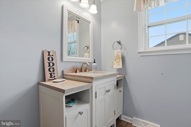 1420 SCARLET OAK RD, Yardley, PA 19067