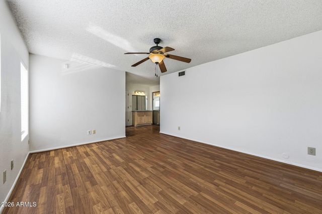 4323 E AHWATUKEE Drive, Phoenix, AZ 85044