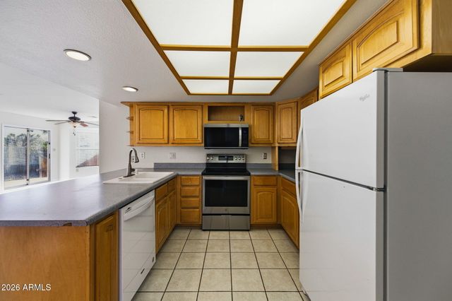 4323 E AHWATUKEE Drive, Phoenix, AZ 85044