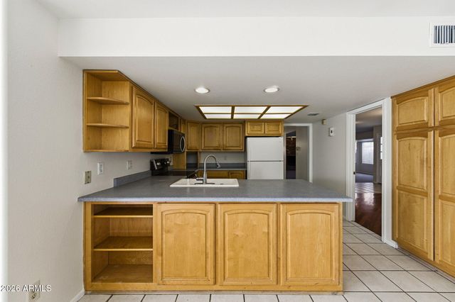 4323 E AHWATUKEE Drive, Phoenix, AZ 85044