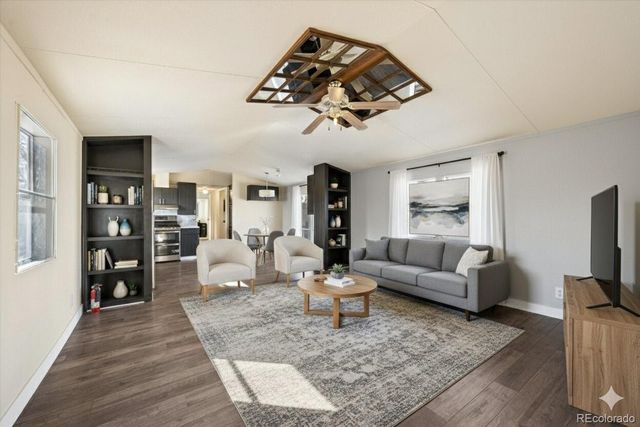 2551 W 92nd Avenue, Denver, CO 80260