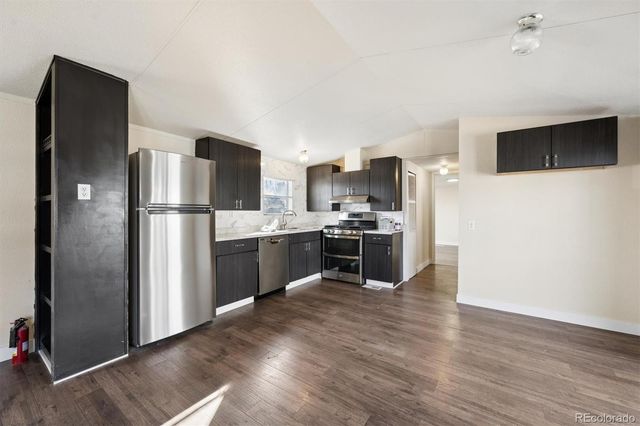 2551 W 92nd Avenue, Denver, CO 80260