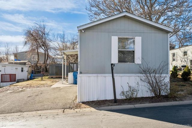 2551 W 92nd Avenue, Denver, CO 80260