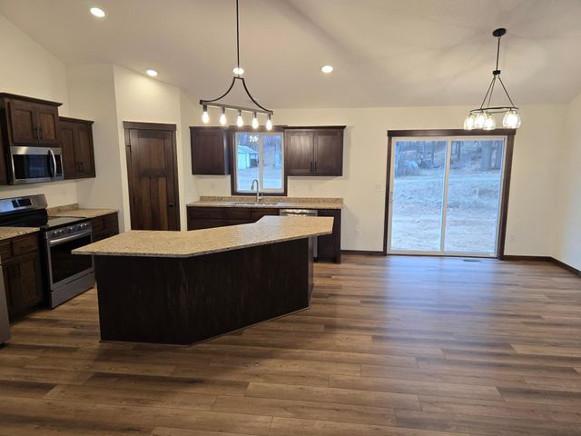 4840 Maple Street, Rockford, MN 55373