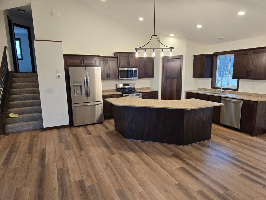 4840 Maple Street, Rockford, MN 55373 — photo 2