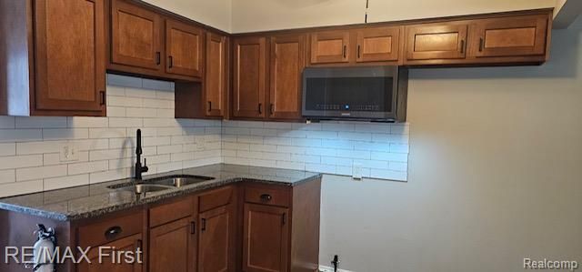 829 Montie, Lincoln Park, MI 48146