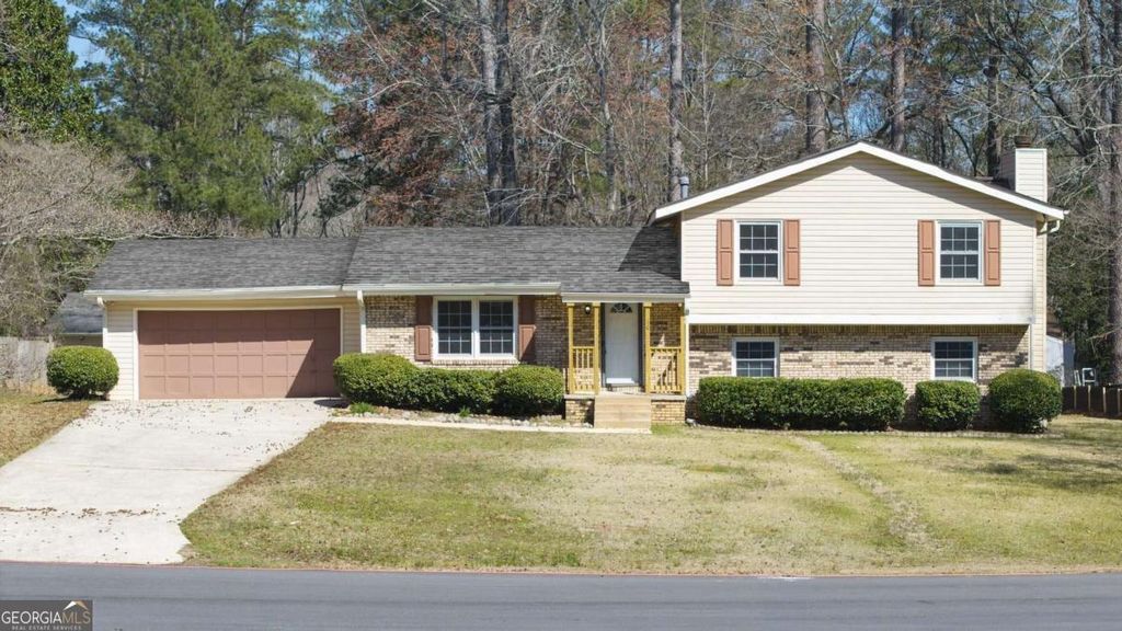 10 Buckthorne Drive, Newnan, GA 30265