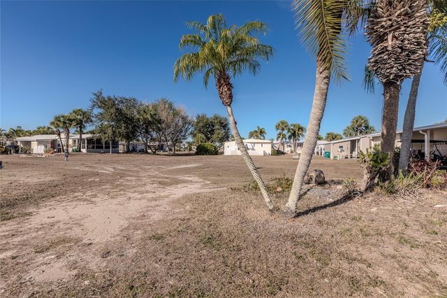 2100 KINGS HIGHWAY 1092, Port Charlotte, FL 33980