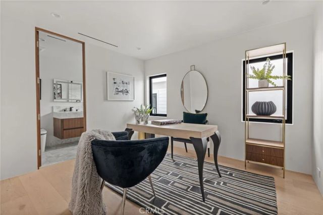 400 Heliotrope, Corona Del Mar, CA 92625