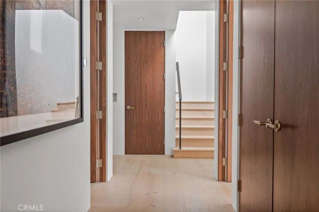 400 Heliotrope, Corona Del Mar, CA 92625