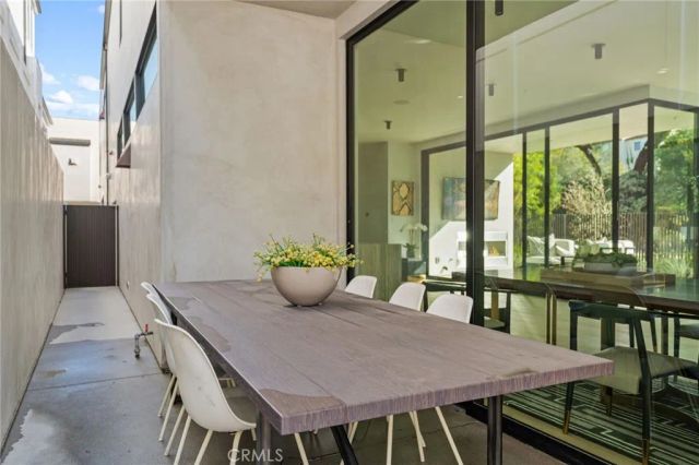 400 Heliotrope, Corona Del Mar, CA 92625