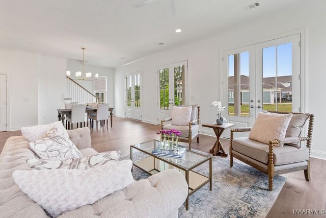 258 Crosslake Way, Pike Road, AL 36064