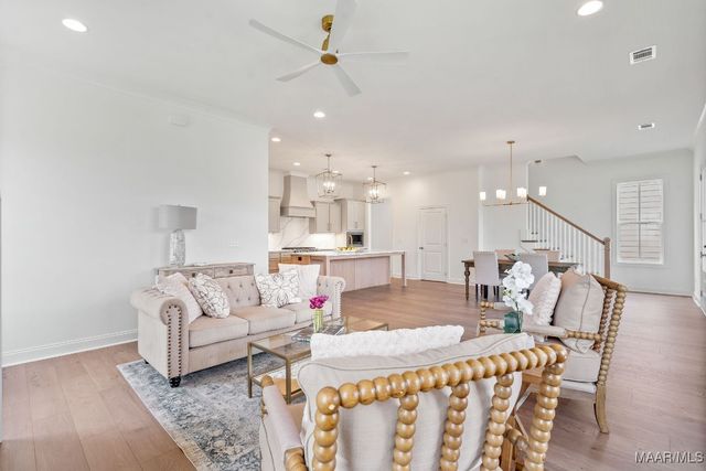 258 Crosslake Way, Pike Road, AL 36064